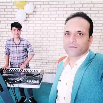 دانلود آهنگ مصطفی دهجو گناه من چیه سنگین سوارم