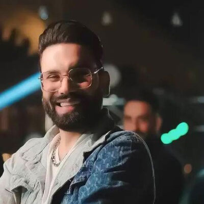 دانلود آهنگ رضا سهی میون جمع باشم تو نباشی